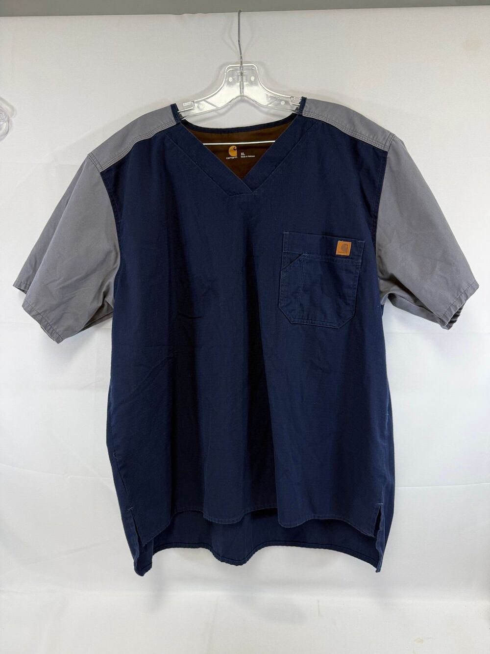 Carhartt Scrub Top - Men’s Size XL Navy & Gray